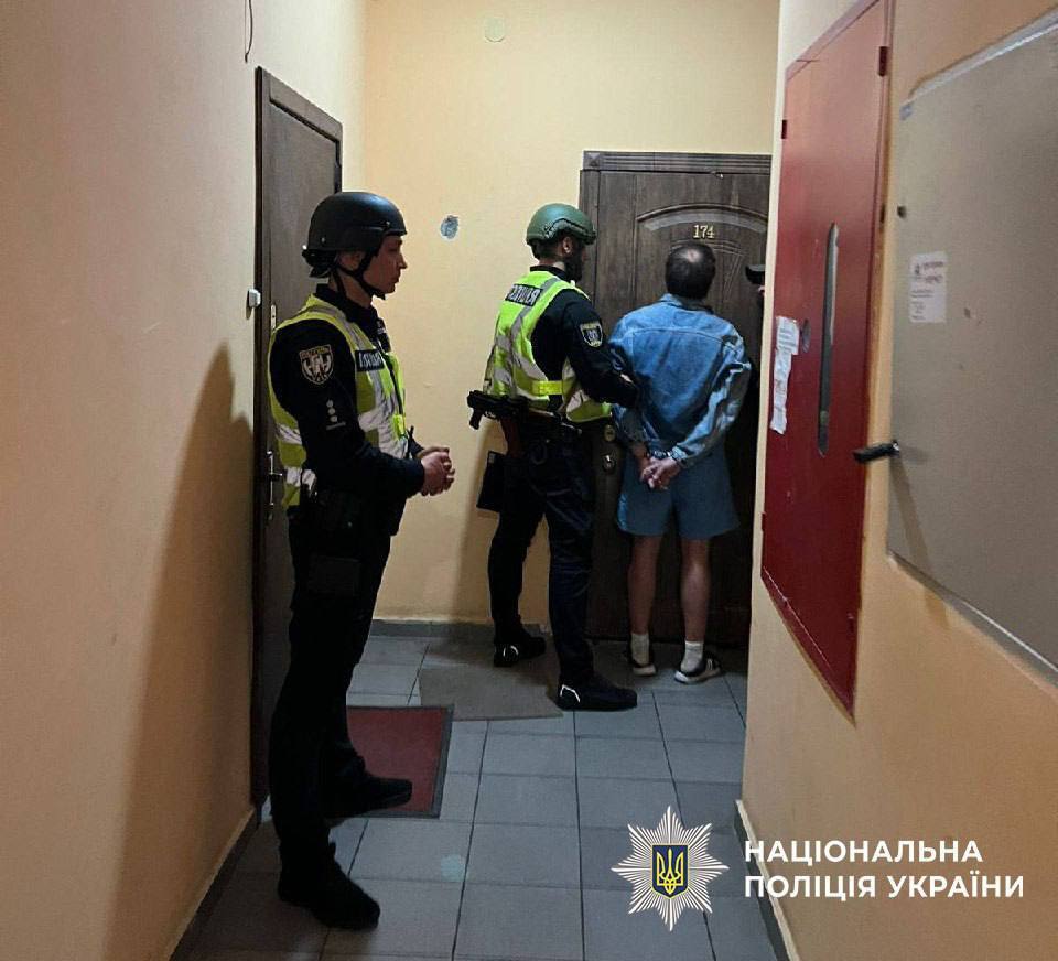 В Киеве мужчина устроил стрельбу во время ссоры со знакомым: все подробности. Фото