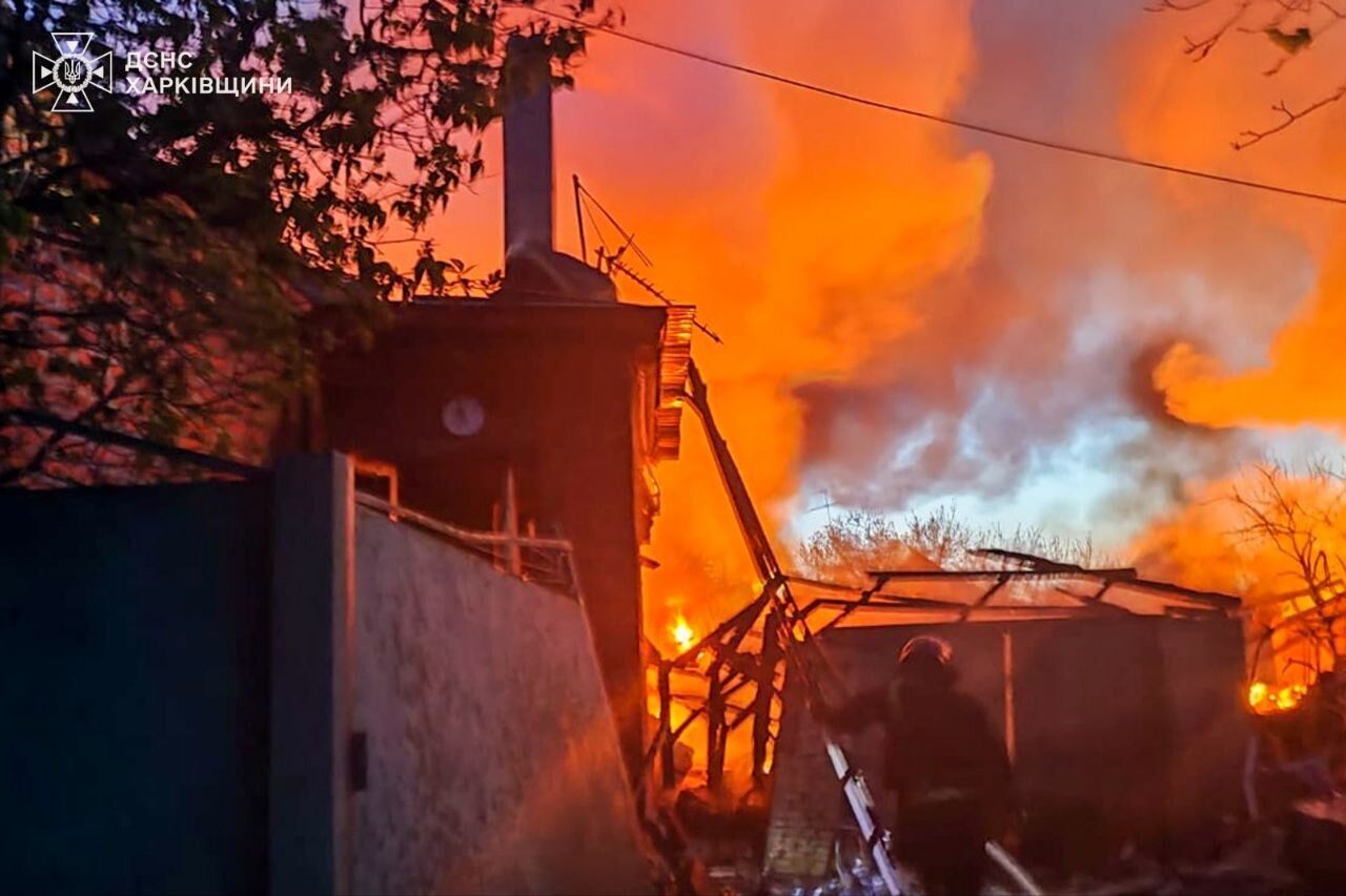 Росіяни вночі атакували Харківщину: зруйновано будинки, серед постраждалих – дитина. Фото