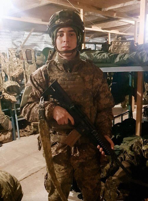 Загинув у першому бою: в Полтаві попрощались з 20-річним захисником. Фото