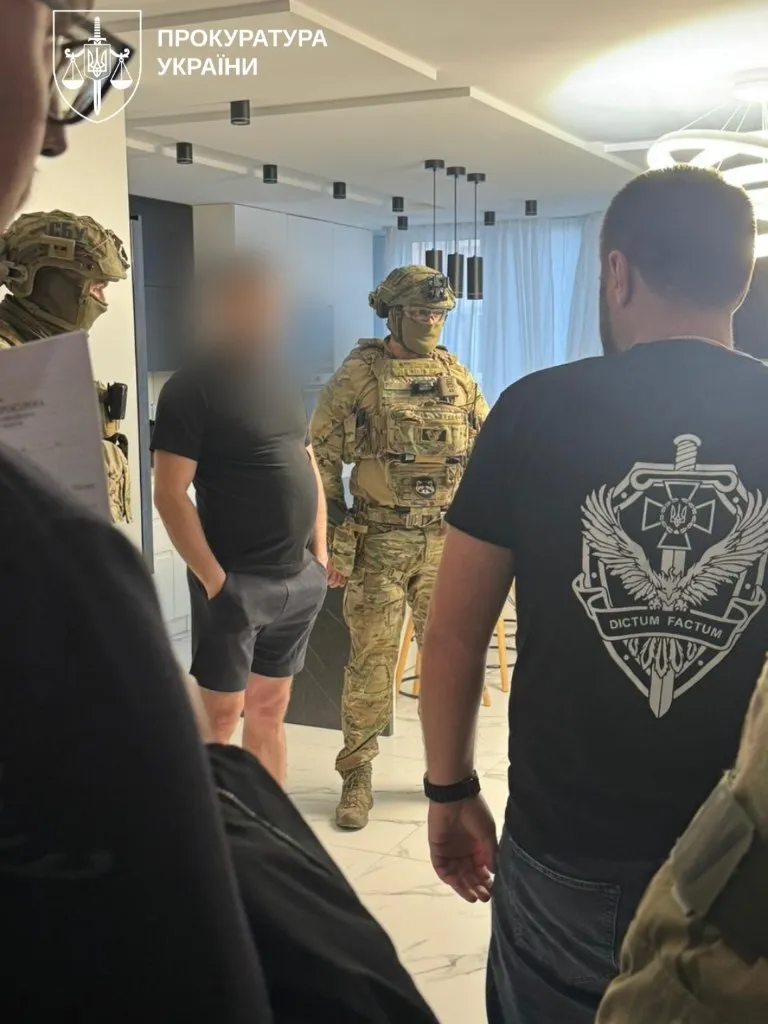 СБУ провела обшуки в управліннях Нацполіції в низці регіонів: викрито схему прикриття "порноофісів". Усі подробиці