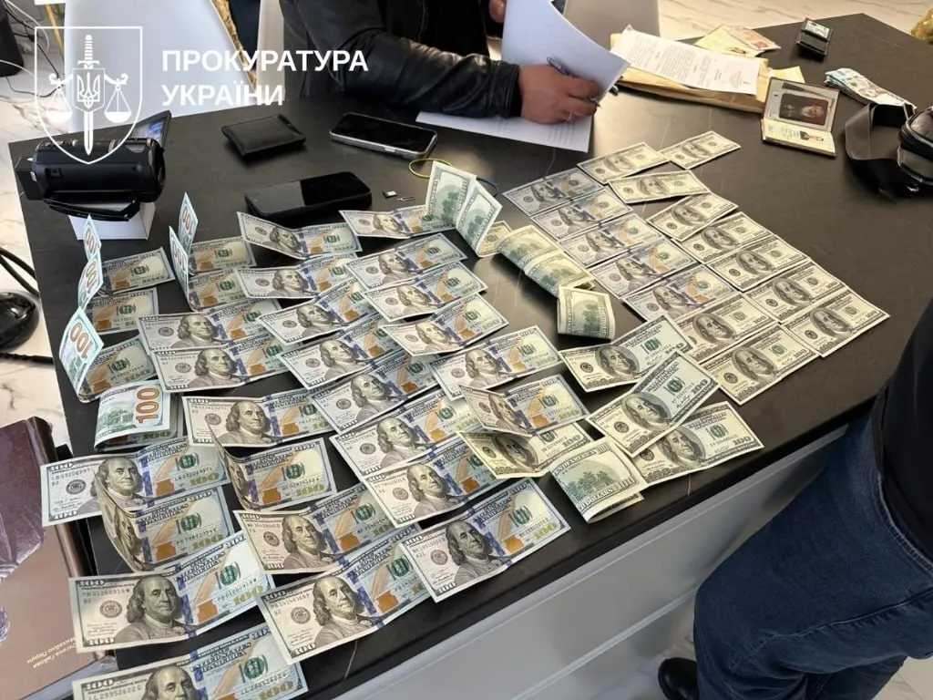 СБУ провела обшуки в управліннях Нацполіції в низці регіонів: викрито схему прикриття "порноофісів". Усі подробиці