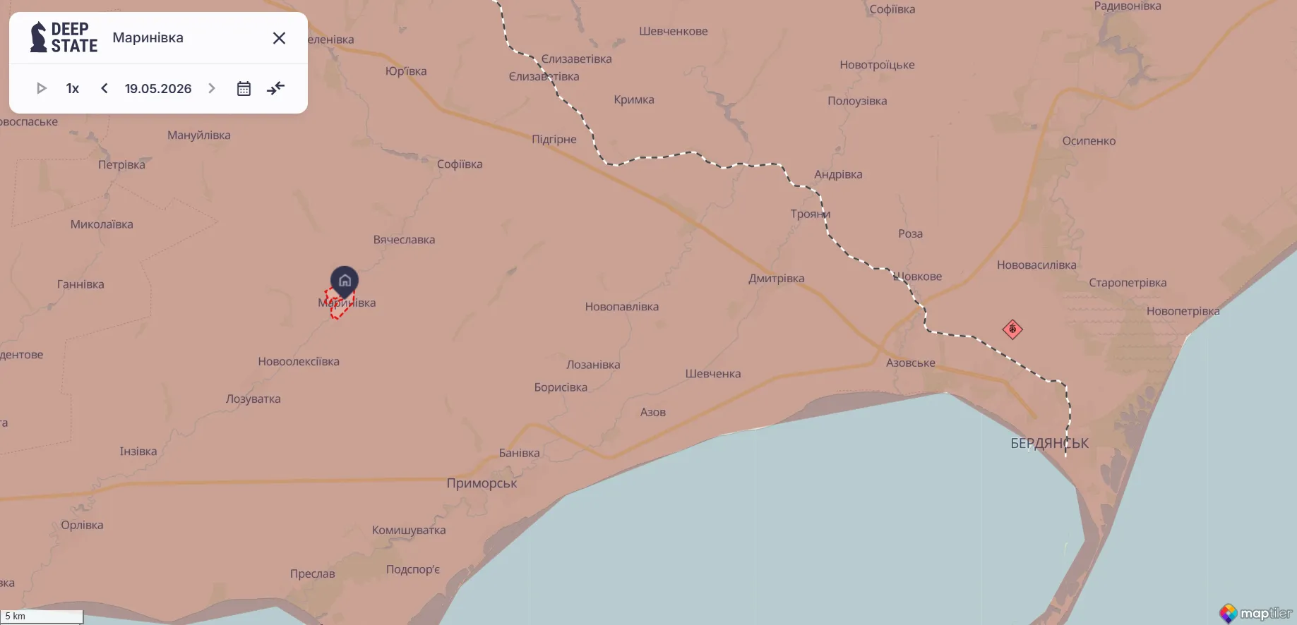 Под ударом были НПЗ "Лукойл-Нижегородоргсинтез", НПС "Ярославль-3" и не только: в Генштабе раскрыли детали операций против врага. Фото и видео