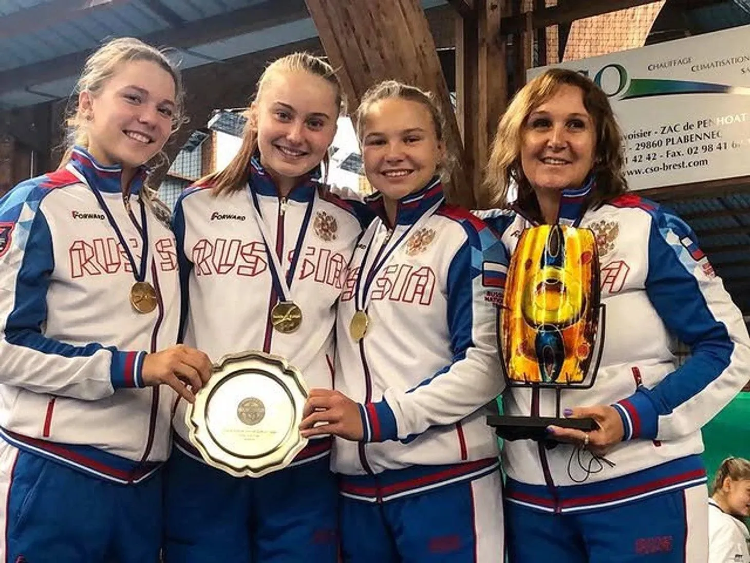 Российская теннисистка-чемпионка перед игрой с украинкой на Roland Garros отказалась выступать за Россию и получила паспорт Испании
