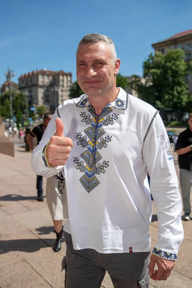 "Мы гордимся своей культурой и традициями": Кличко поздравил украинцев с Днем вышиванки