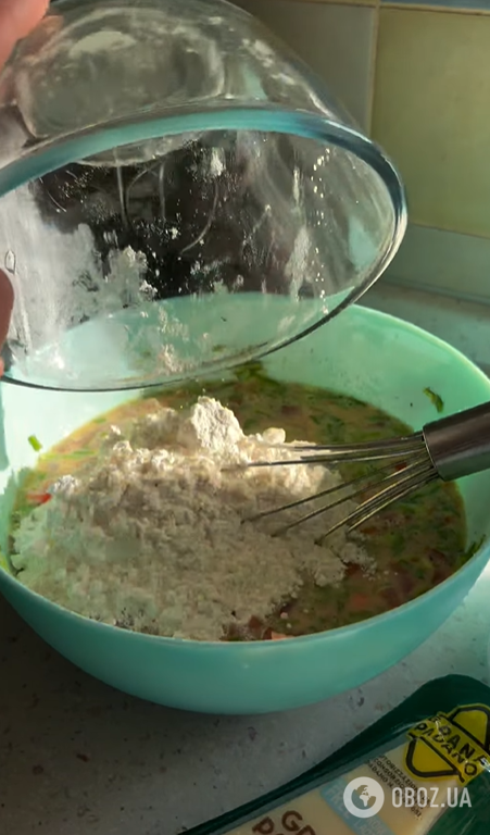 Курино-сырный заливной пирог для обеда: готовится без заморочки