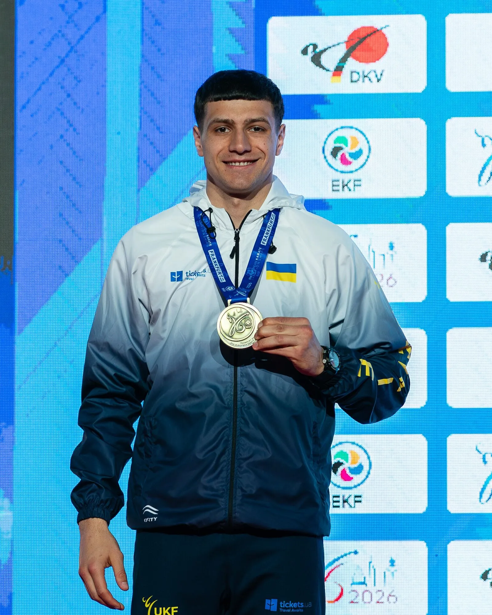 "Потрібно пожаліти українських спортсменів". Вчинок нашого віцечемпіона світу на ЧЄ з карате викликав істерику в Росії