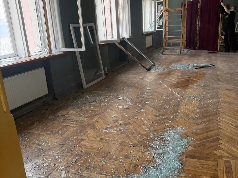 "Это место – больше, чем здание": появились фото разрушенной российским ударом Малой оперы в Киеве