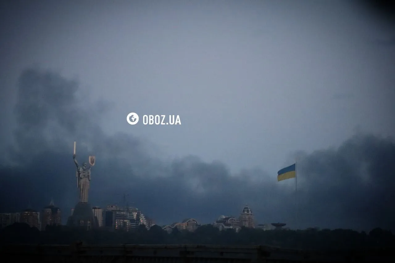 "Реально неадекваты": Зеленский после ночного удара РФ прошелся по Путину и призвал мир наказать Москву за "Орешник"