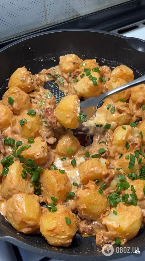 Вкусная сливочная картошка на сковородке: делимся простым рецептом