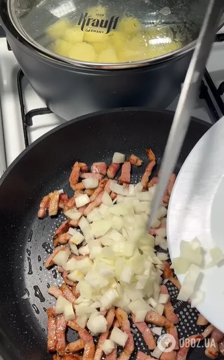 Вкусная сливочная картошка на сковородке: делимся простым рецептом