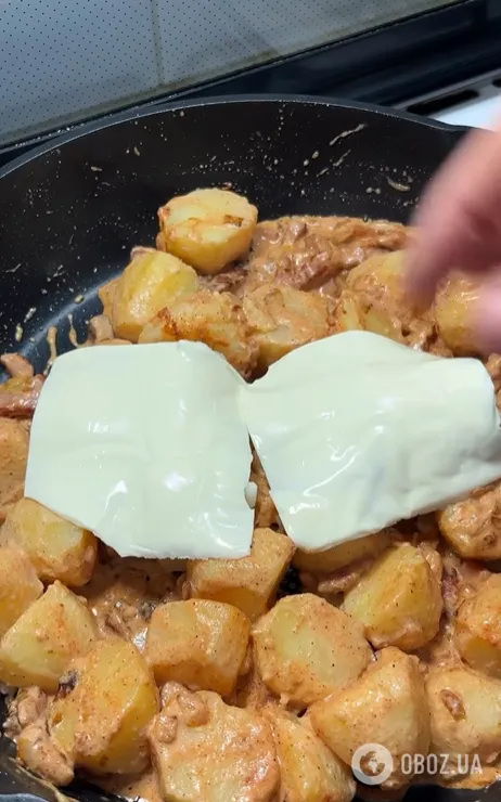 Вкусная сливочная картошка на сковородке: делимся простым рецептом