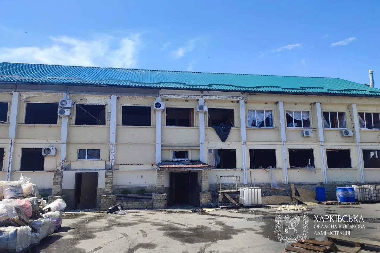 Россия нанесла удар по Дергачам на Харьковщине: есть погибшие, 19 человек пострадали. Фото