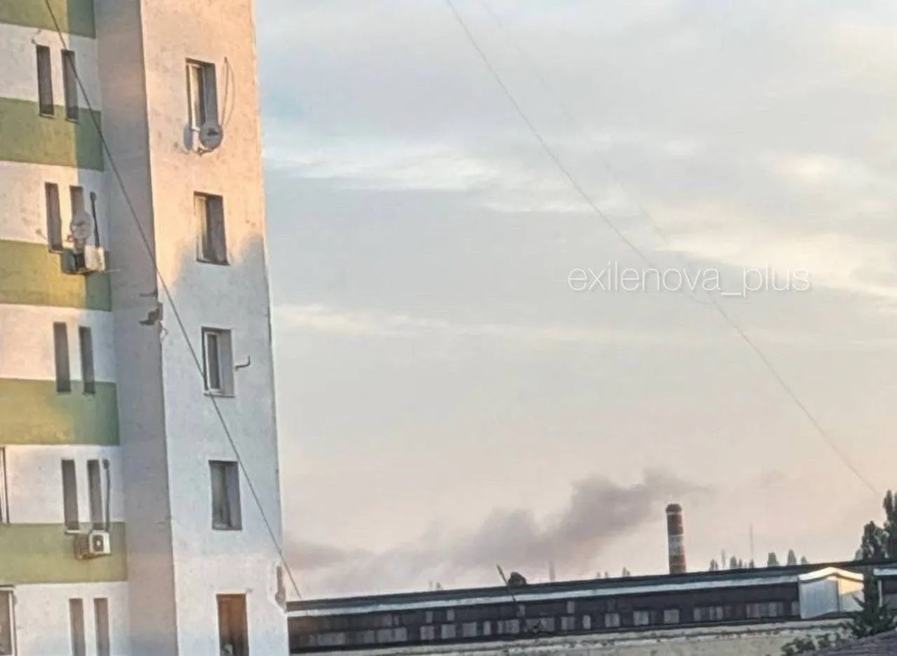 У Ярославлі і Бєлгороді прогриміли вибухи, піднявся дим. Фото і відео