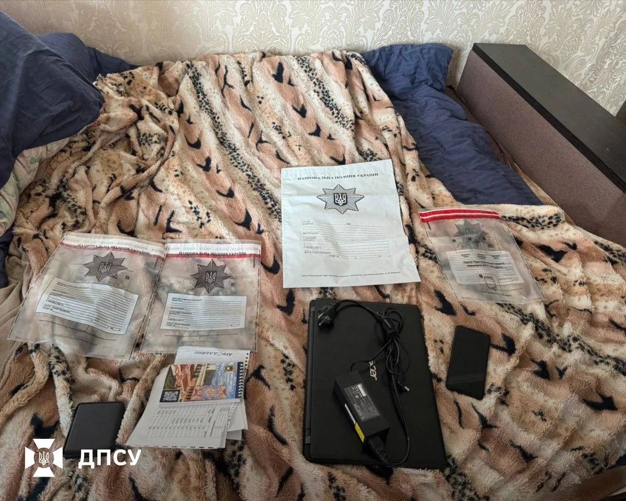 Іноземці уникали міграційного контролю