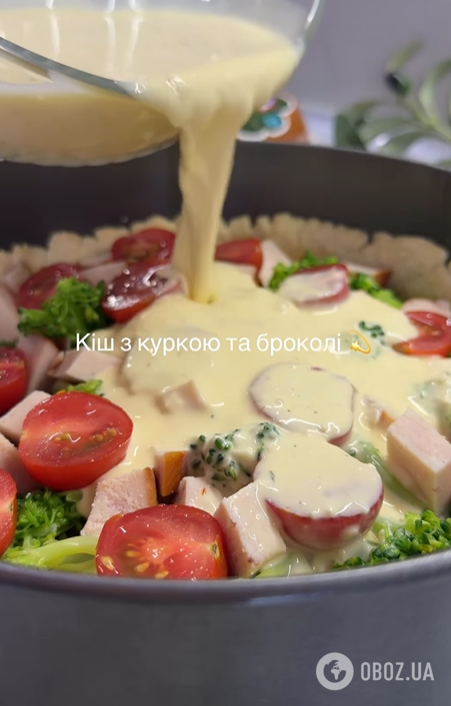 Сытный киш с курицей и помидорами на ужин: получится очень вкусно
