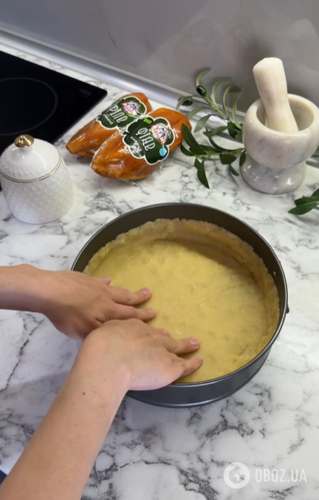 Сытный киш с курицей и помидорами на ужин: получится очень вкусно