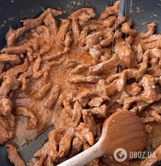 Мясной салат с огурцами: делимся легким рецептом вкусного и сытного блюда