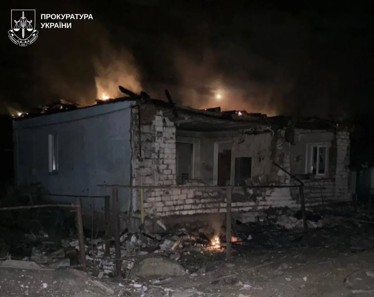 Повреждены дома и АЗС: на Харьковщине в результате российских атак пострадали шесть человек. Фото