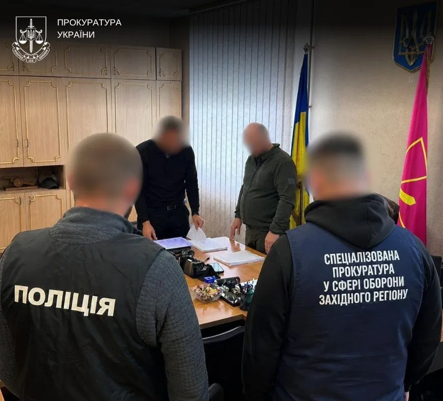 "Покращували" статистику: викрито посадовців ТЦК, які фіктивно "мобілізовували" померлих та ув'язнених