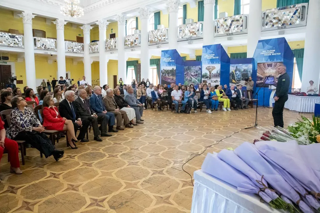 Кличко нагородив видатних киян напередодні Дня міста. Фото