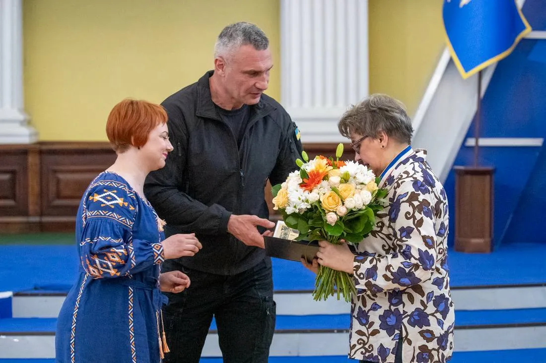 Кличко нагородив видатних киян напередодні Дня міста. Фото