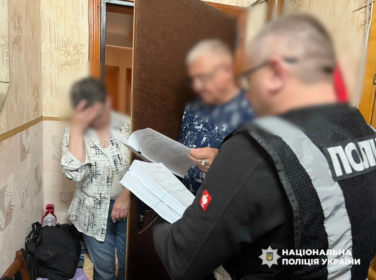 Гроші для постраждалих від окупації пішли на елітні авто