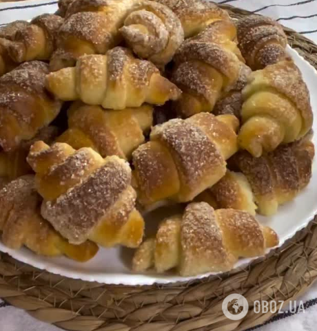 Вкусные творожные рогалики к чаю: готовятся элементарно