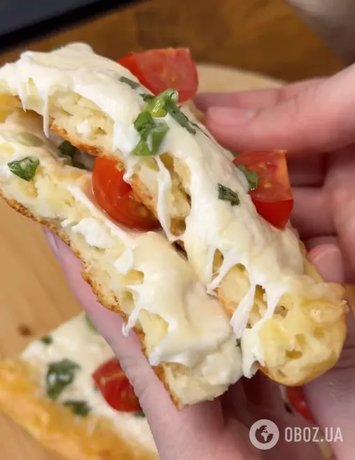 Ленивые хачапури с вкусной начинкой: делимся простым рецептом блюда для перекуса