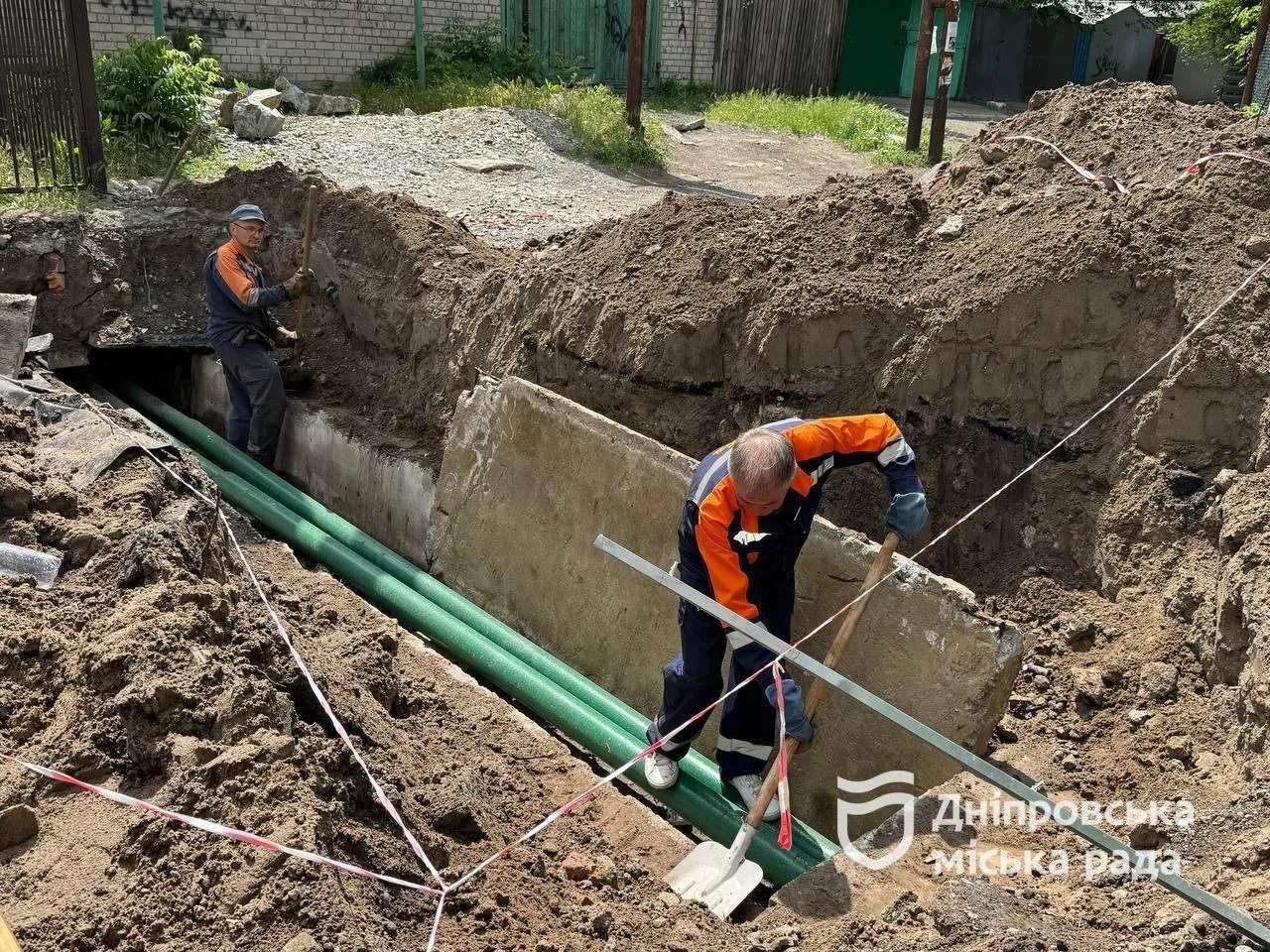 Надежное тепло зимой: в Днепре ремонтируют сети и обновляют оборудование