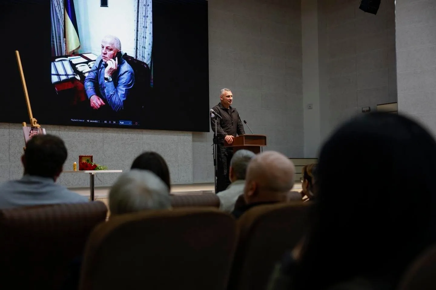В Доме профсоюзов в Киеве установят мемориальную доску Степану Кубиву
