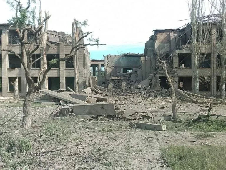 Оккупанты ударили по Николаевке в Донецкой области: погибли пять человек, есть раненые