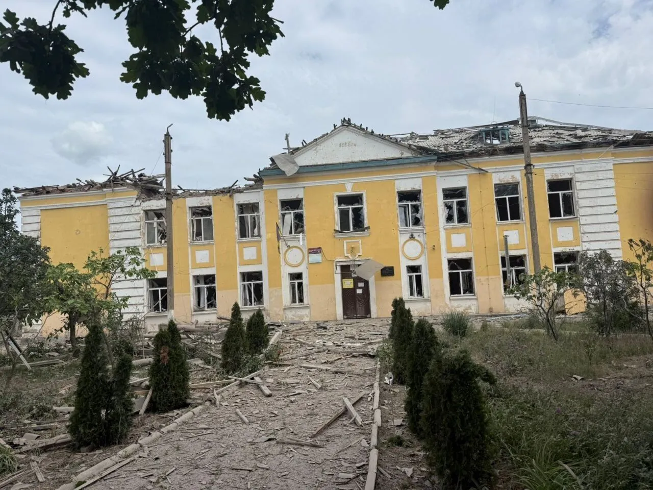 Оккупанты ударили по Николаевке в Донецкой области: погибли пять человек, есть раненые