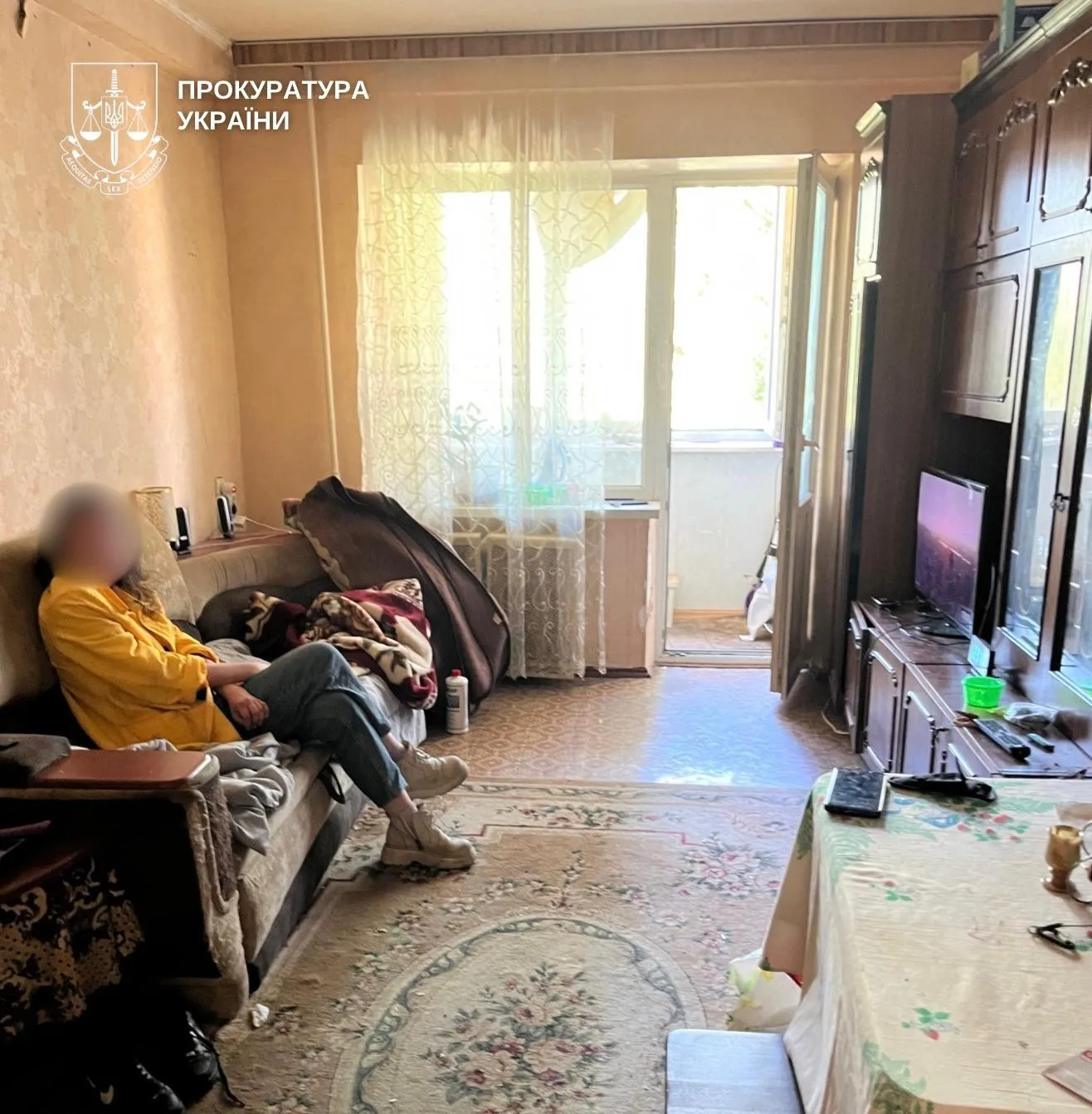 В Киеве новый знакомый супругов развращал их 10-летнюю дочь, пока они спали. Подробности дела