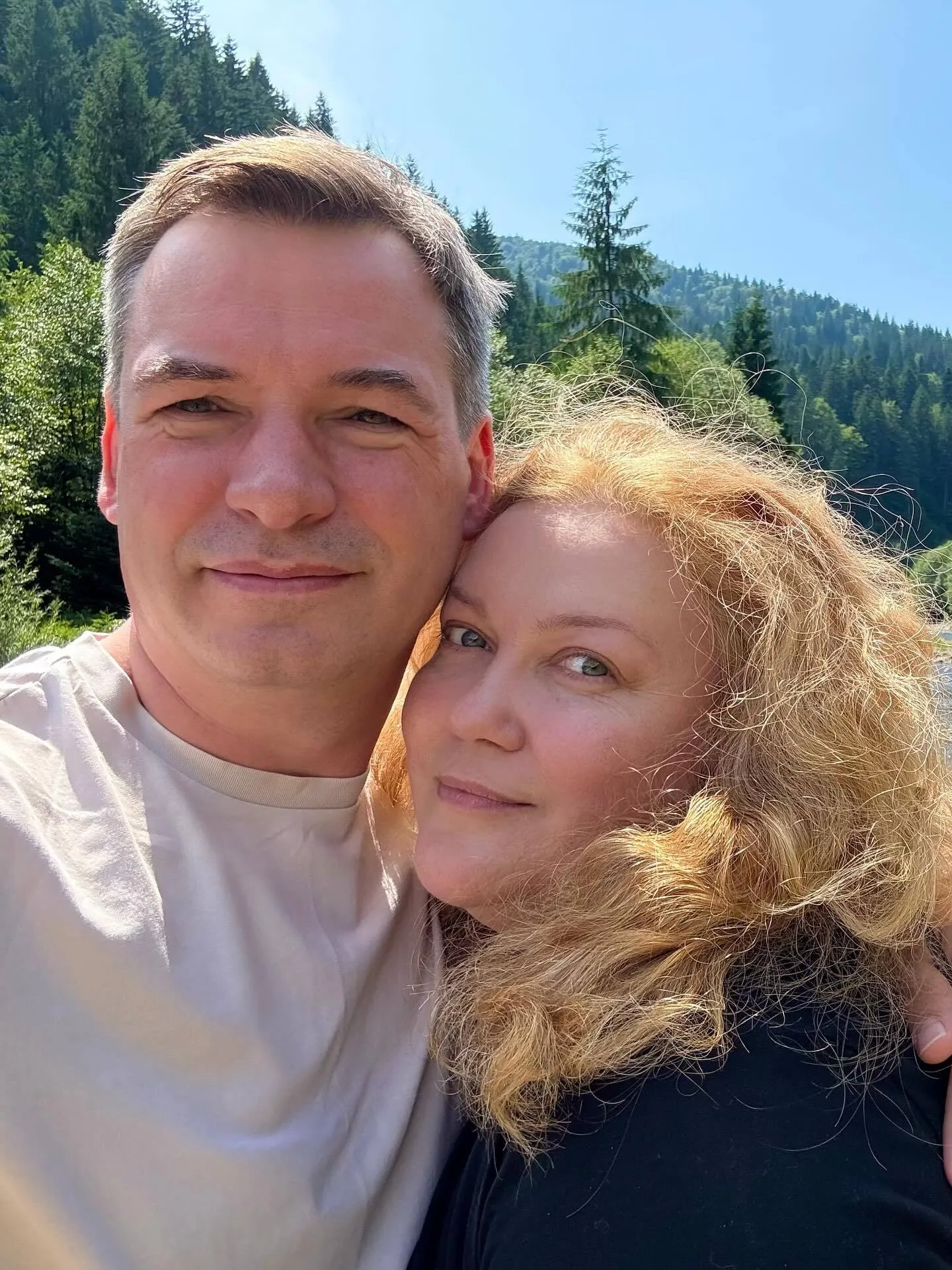 Леся Самаєва, яка відсвяткувала срібне весілля, розповіла про несподіваний сюрприз для коханого – відомого актора