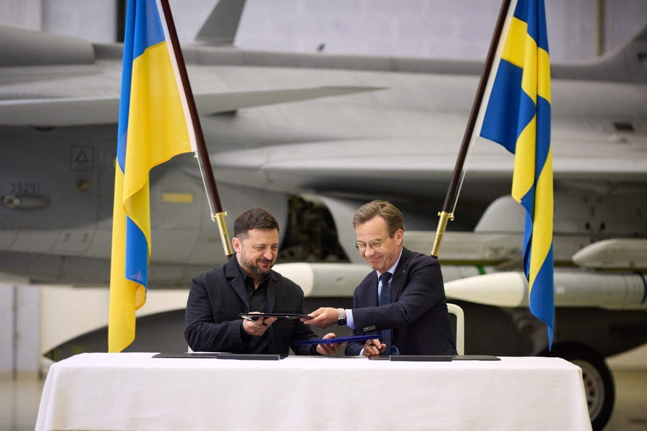 Президент України Володимир Зеленський та Прем'єр-міністр Швеції Ульф Крістерссон підписали угоду.