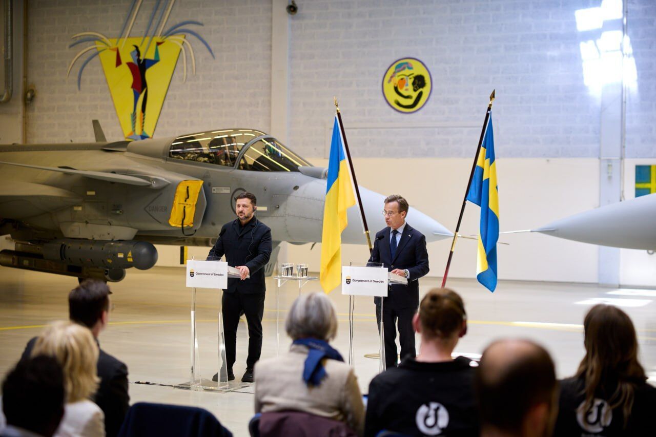 Президент України Володимир Зеленський та Прем'єр-міністр Швеції Ульф Крістерссон підписали угоду.
