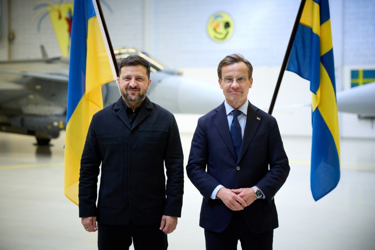 Президент України Володимир Зеленський та Прем'єр-міністр Швеції Ульф Крістерссон.