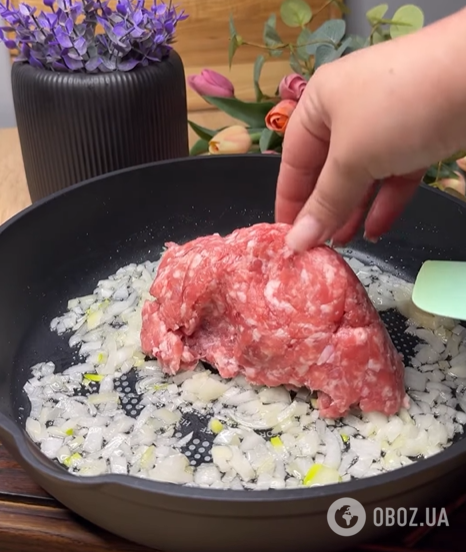 Пирожки с мясом без грамма муки: делимся простым рецептом