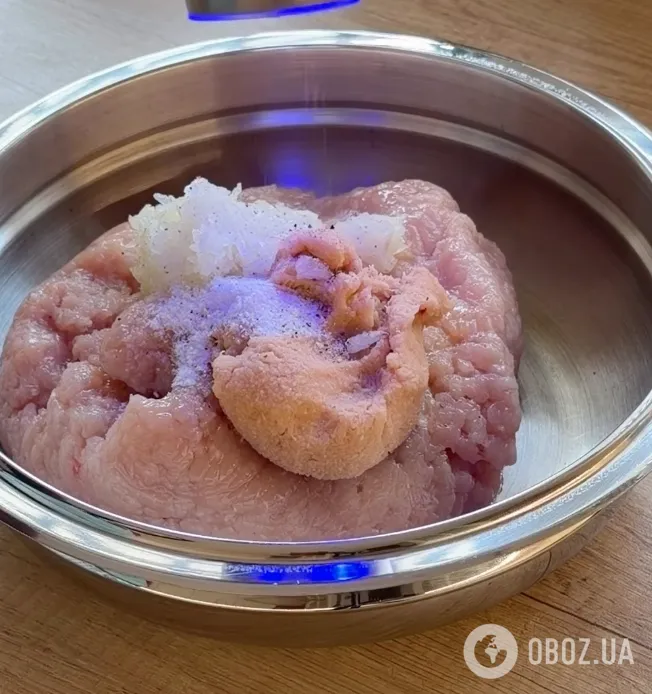 Сочные куриные котлеты: рассказываем, что обязательно добавить в фарш