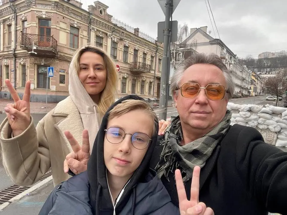 "Во время обстрелов открываю все окна". Семен Горов – о том, как война изменила шоубиз, $70 тыс. от Меладзе и цене комфорта Повалий и Ани Лорак