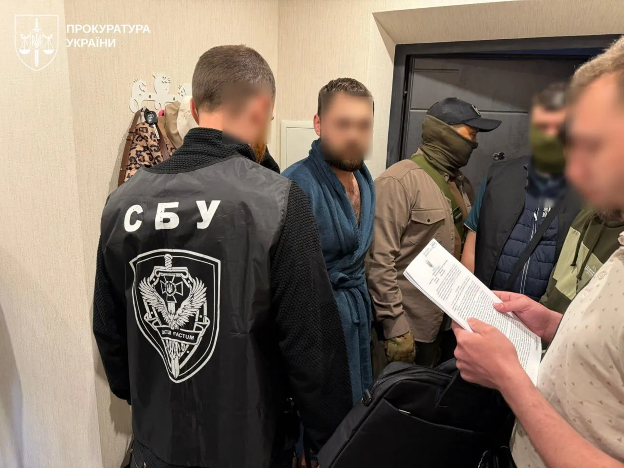На Буковині ліквідували схему переправлення чоловіків через кордон: серед організаторів депутат і поліцейський. Фото