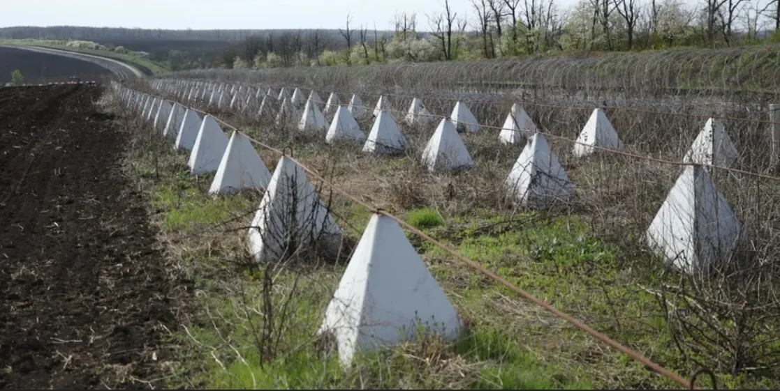 Действия на упреждение, но не только: что стоит за круговой обороной украинских городов и почему это не повод для паники