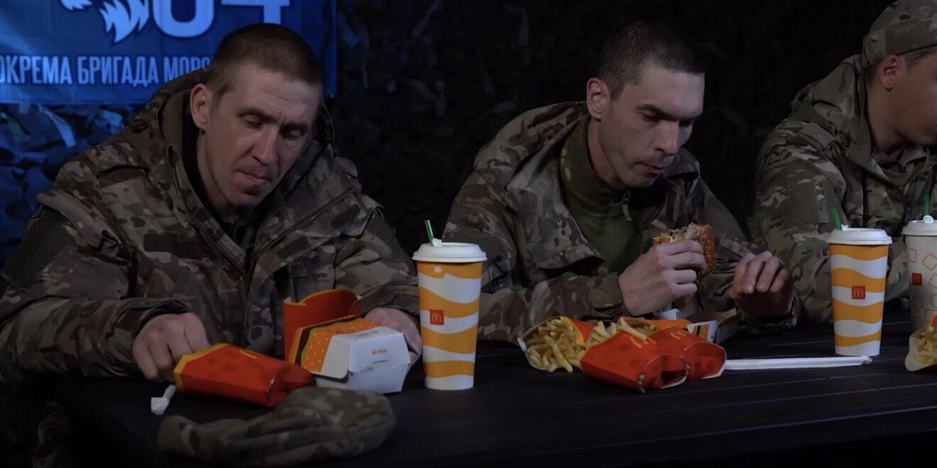 "Українці не обманюють": морпіхи показали відео з окупантами, які здалися в полон на Херсонщині