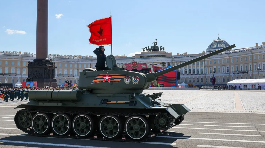 У Москву додатково стягують додаткові системи ППО перед парадом 9 травня. Фото