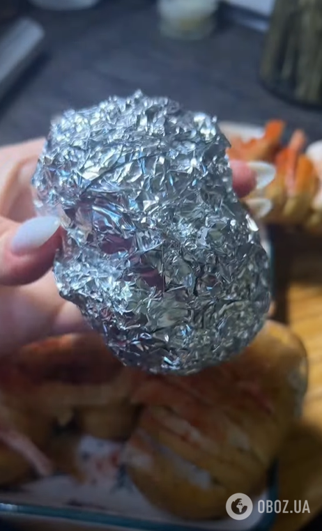 Картофель-гармошка с салом в духовке: как вкусно приготовить