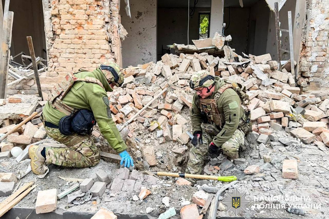 За день РФ обстріляла Україну понад 70 разів: скільки людей загинули й зазнали поранень. Фото