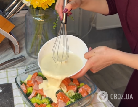 Как вкусно приготовить красную рыбу на ужин: рецепт сытной запеканки