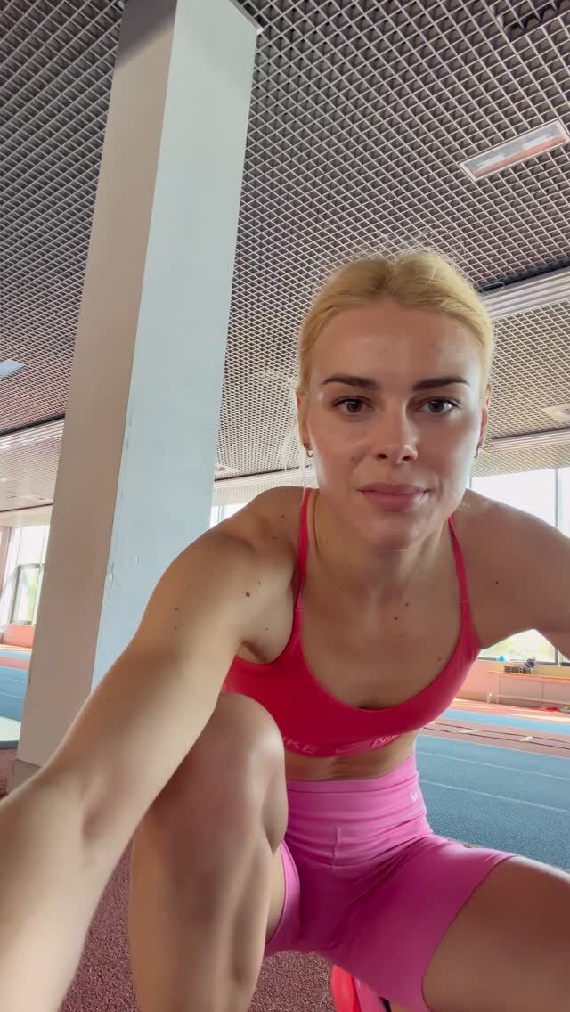 Самая красивая спортсменка Украины показала "тонус" для своего тела и зажгла Instagram. Видео