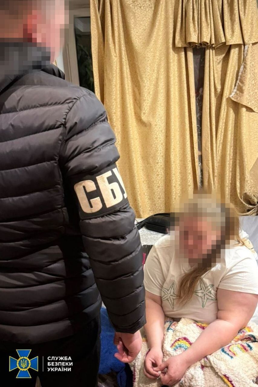 Мала видати себе за поштового кур'єра: СБУ і Нацполіція затримали агентку РФ, яка готувала теракт у Житомирі