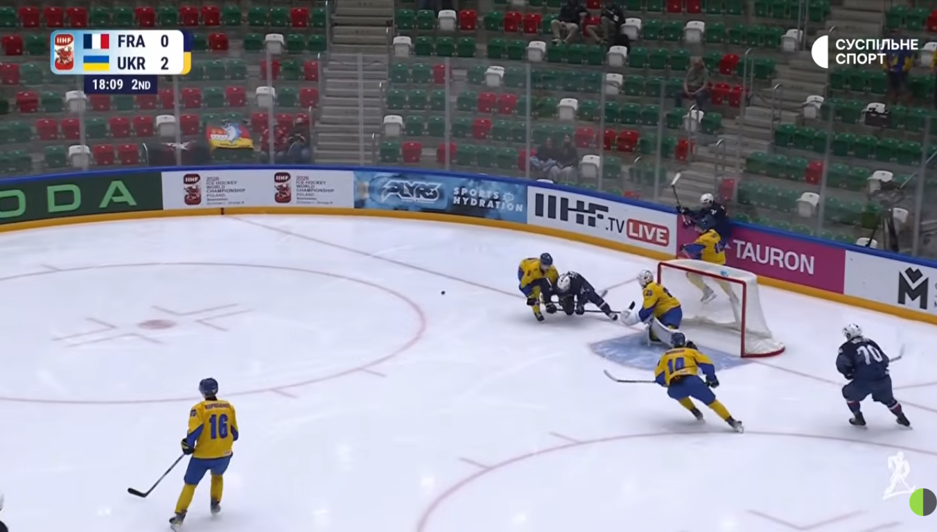 Україна сенсаційно обіграла Францію на чемпіонаті світу з хокею. Відео